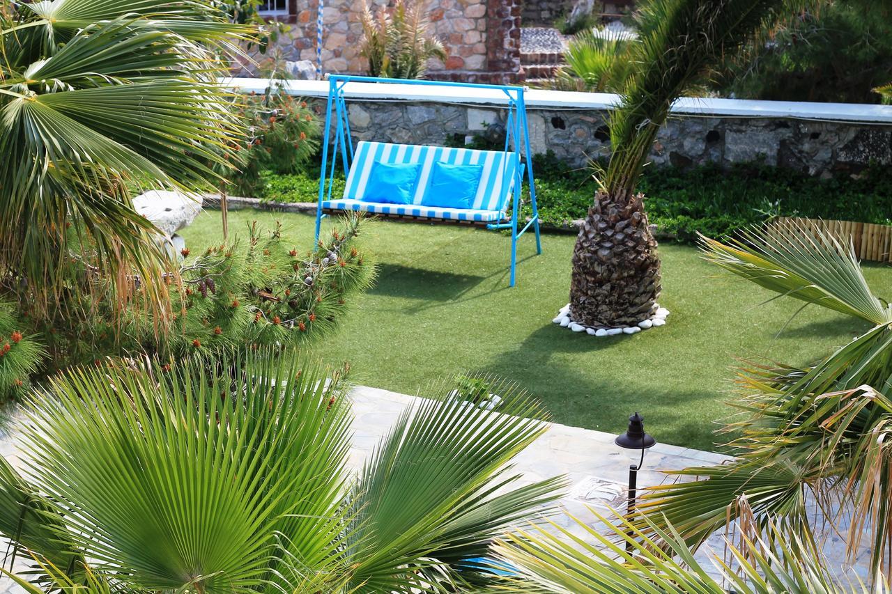 Evizorzia Villas Perissa  Exterior photo